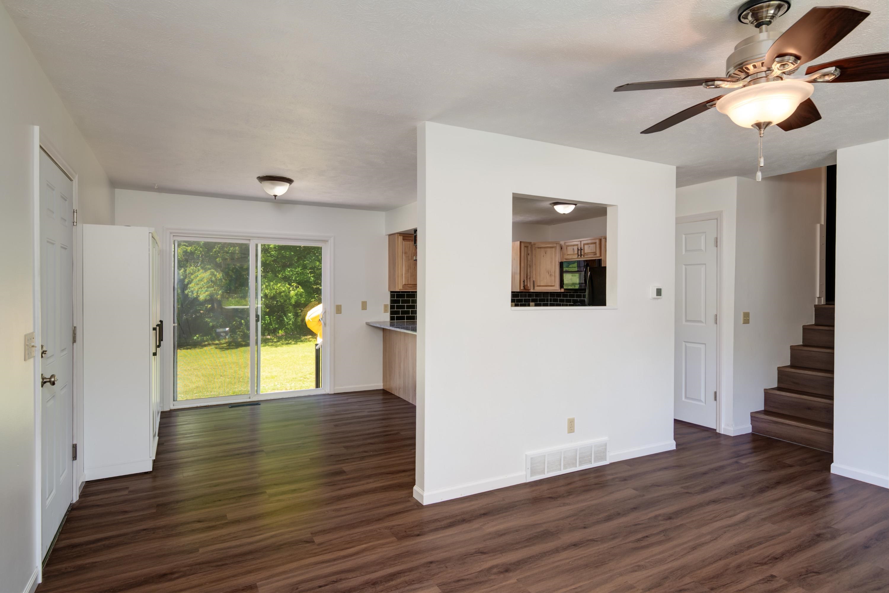 2575 Reily Court Traverse City, MI 49685 - Photo 19 of 37