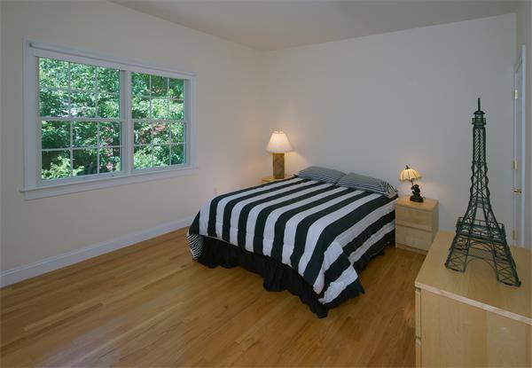 153 Rangeley Road Brookline, MA 02467 - Photo 16 of 18