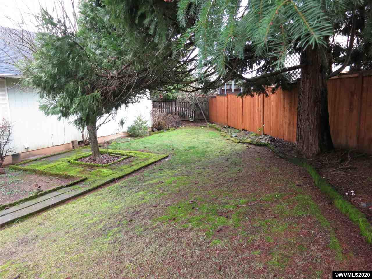 1201 Southwest Bryson Street Dallas, OR 97338 - Photo 19 of 23 Gallery Image 19