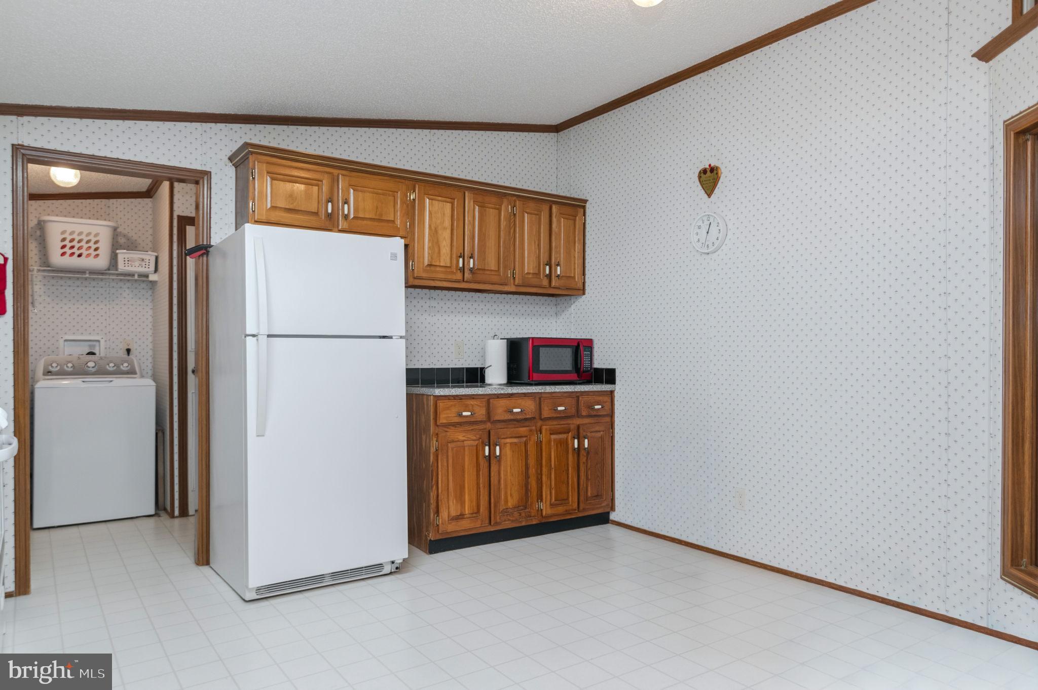 19341 Lahore Road Orange, VA 22960 - Photo 15 of 39 a kitchen with stainless steel appliances granite countertop a refrigerator and a sink