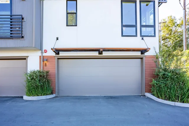 $1,099,000 | 2640 Jones Road, Unit A, Walnut Creek, CA 94597