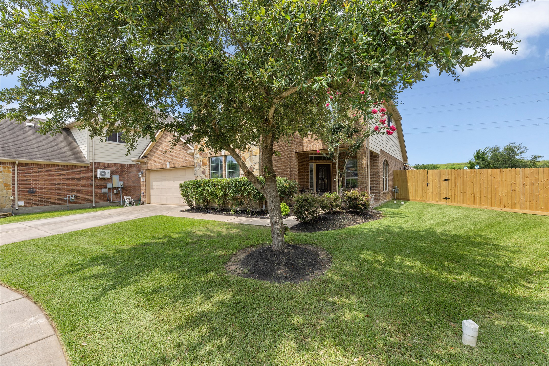 1010 Nantucket Street Pasadena, TX 77503 - Photo 3 of 46