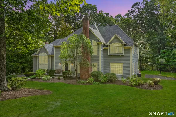 $1,180,000 | 96 Coventry Lane, Trumbull, CT 06611