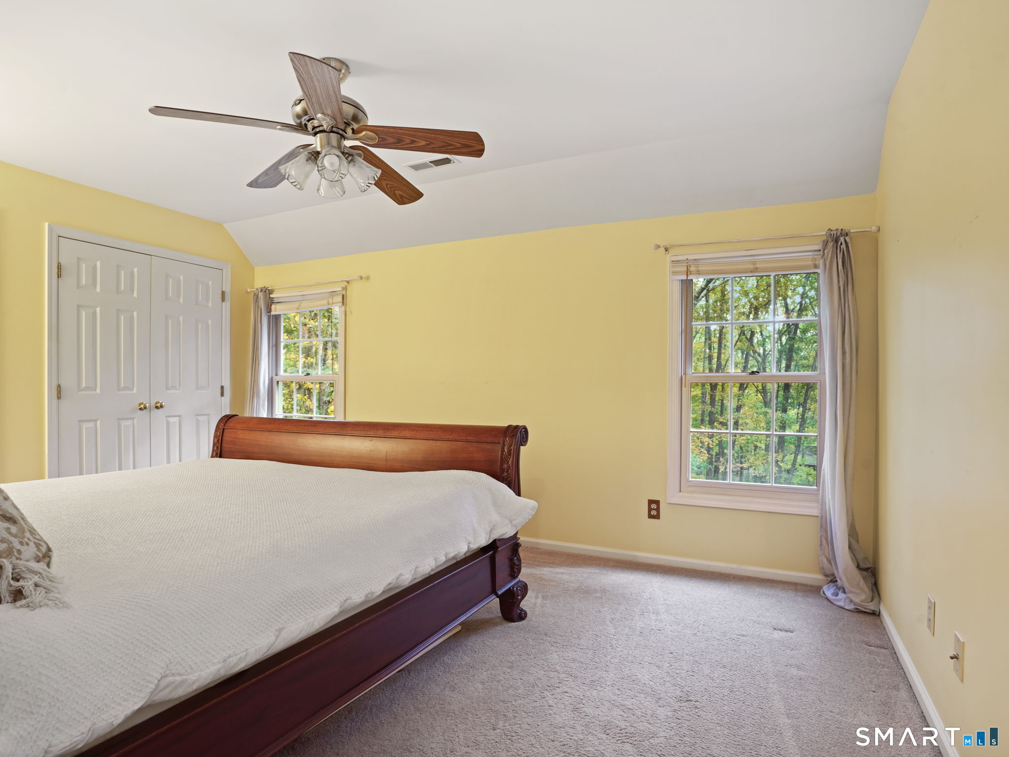 96 Coventry Lane Trumbull, CT 06611 - Photo 20 of 34
