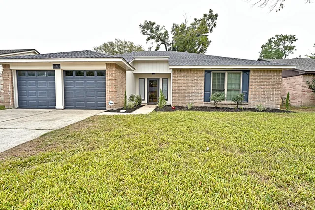 $268,000 | 16715 Maplemont Drive, Houston, TX 77095
