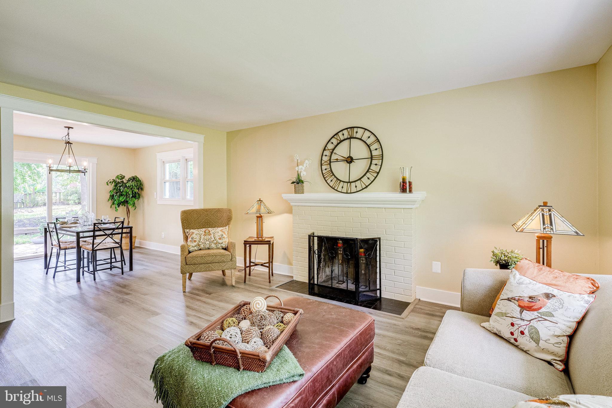 5817 Atteentee Road Springfield, VA 22150 - Photo 45 of 46 Fabulous Open Floorplan