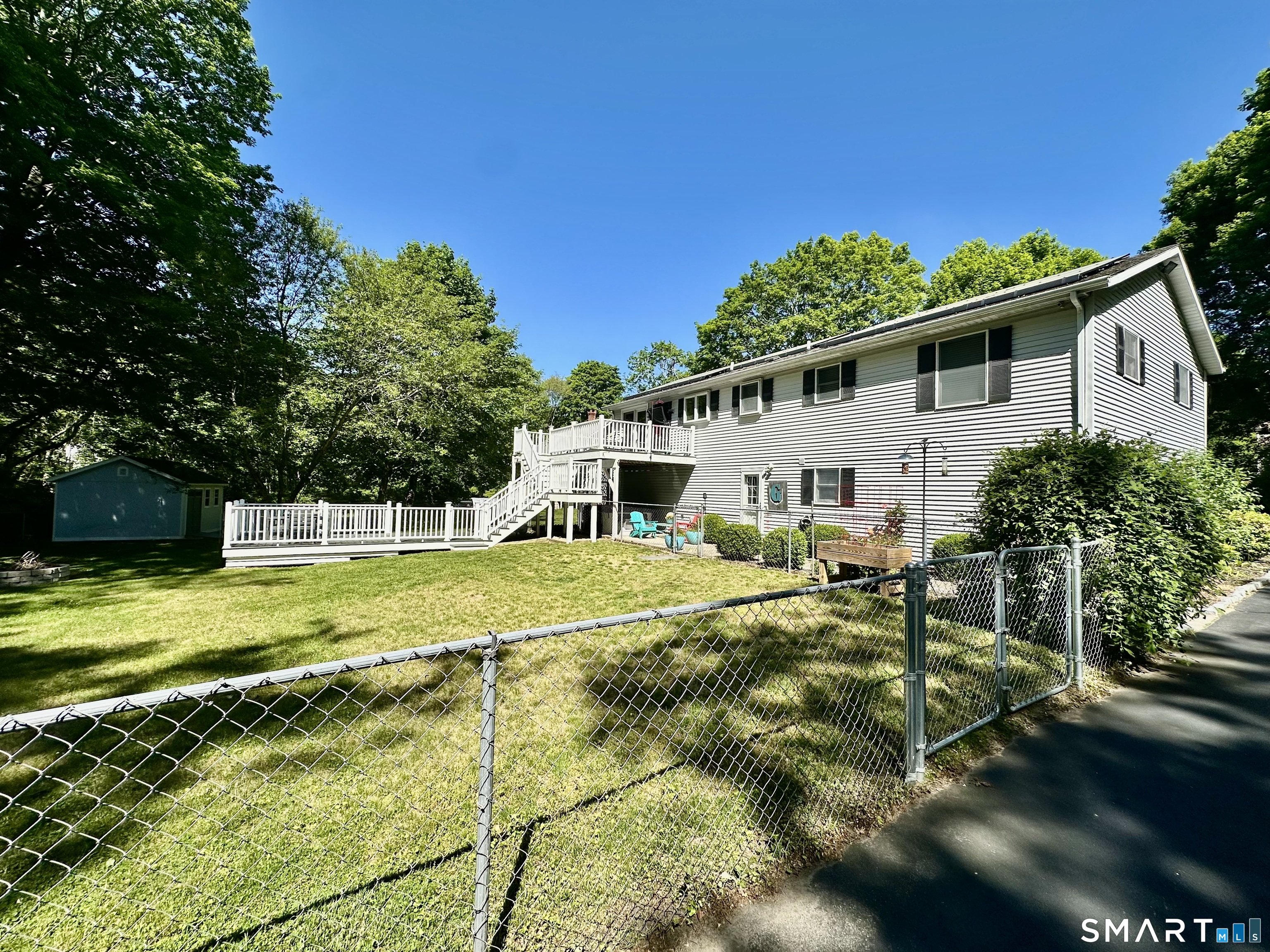 126 Rope Ferry Road Waterford, CT 06385 - Photo 4 of 10