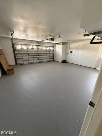 $2,300 | 1414 Southeast 6th Avenue, Cape Coral, FL 33990