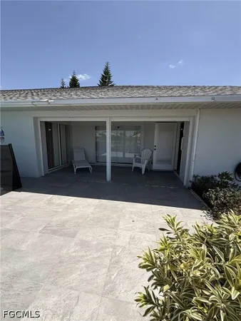 $2,300 | 1414 Southeast 6th Avenue, Cape Coral, FL 33990