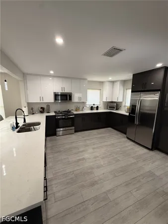 $2,300 | 1414 Southeast 6th Avenue, Cape Coral, FL 33990