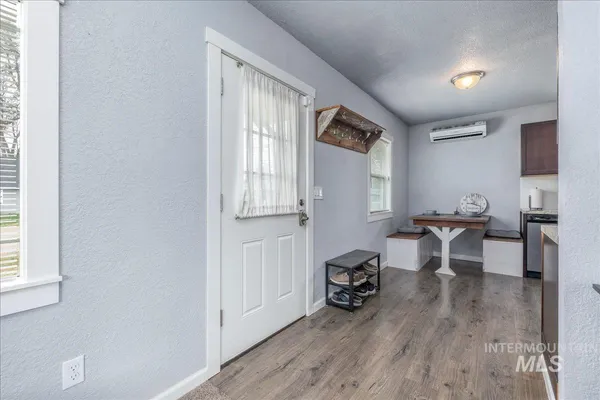 $250,000 | 615 South 4th Avenue, Caldwell, ID 83605