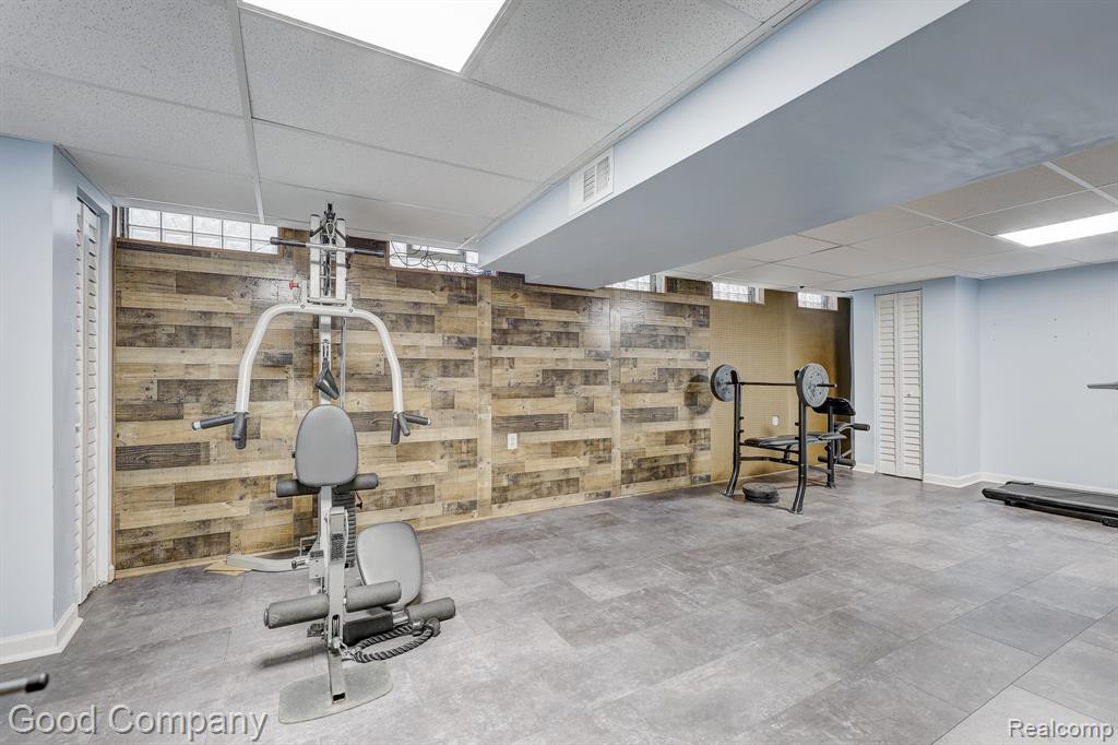 42293 Saltz Road Canton, MI 48187 - Photo 48 of 62