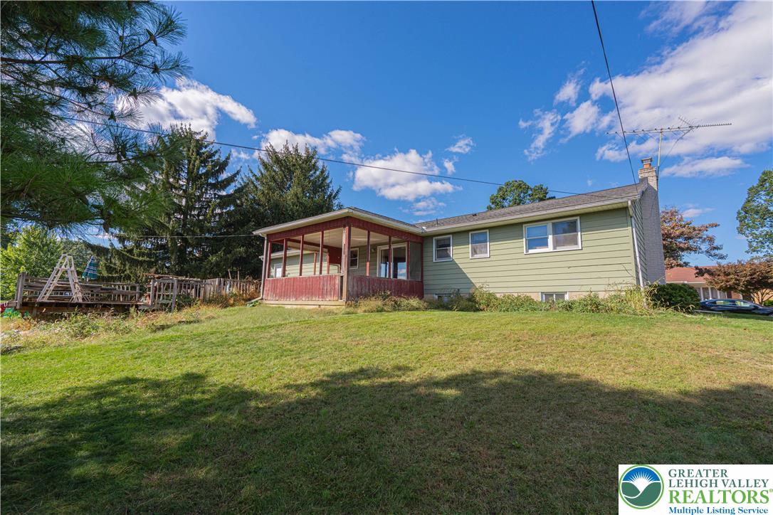 2820 Keystone Street Bethlehem, PA 18020 - Photo 38 of 39 Gallery Image 38