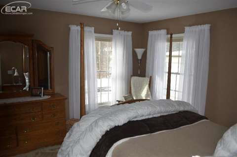 4348 Phillips Road Metamora, MI 48455 - Photo 45 of 95 20429795-44.JPG