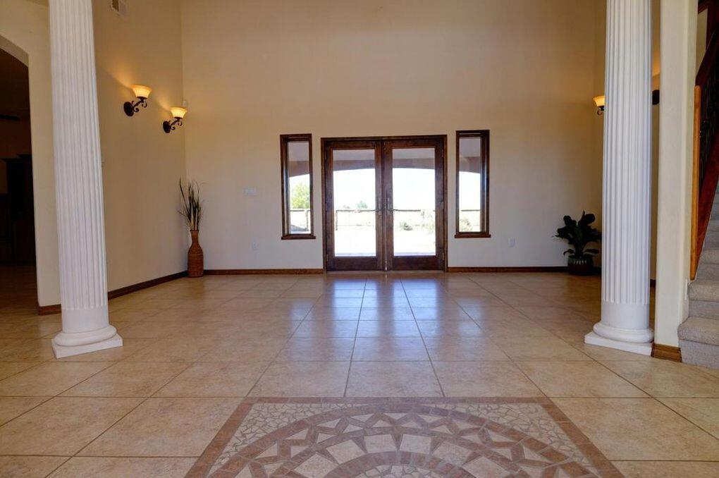 280 Angel Road Corrales, NM 87048 - Photo 5 of 44 Gallery Image 5