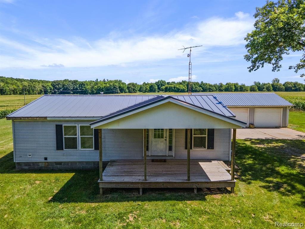 1630 Hayden Road Attica, MI 48412 - Photo 2 of 44