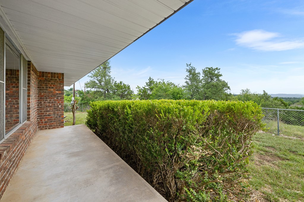 168 Stoney Hills Road Center Point, TX 78010 - Photo 10 of 32