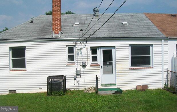 426 Elmwood Road Baltimore, MD 21206 - Photo 3 of 11 Exterior (Rear)