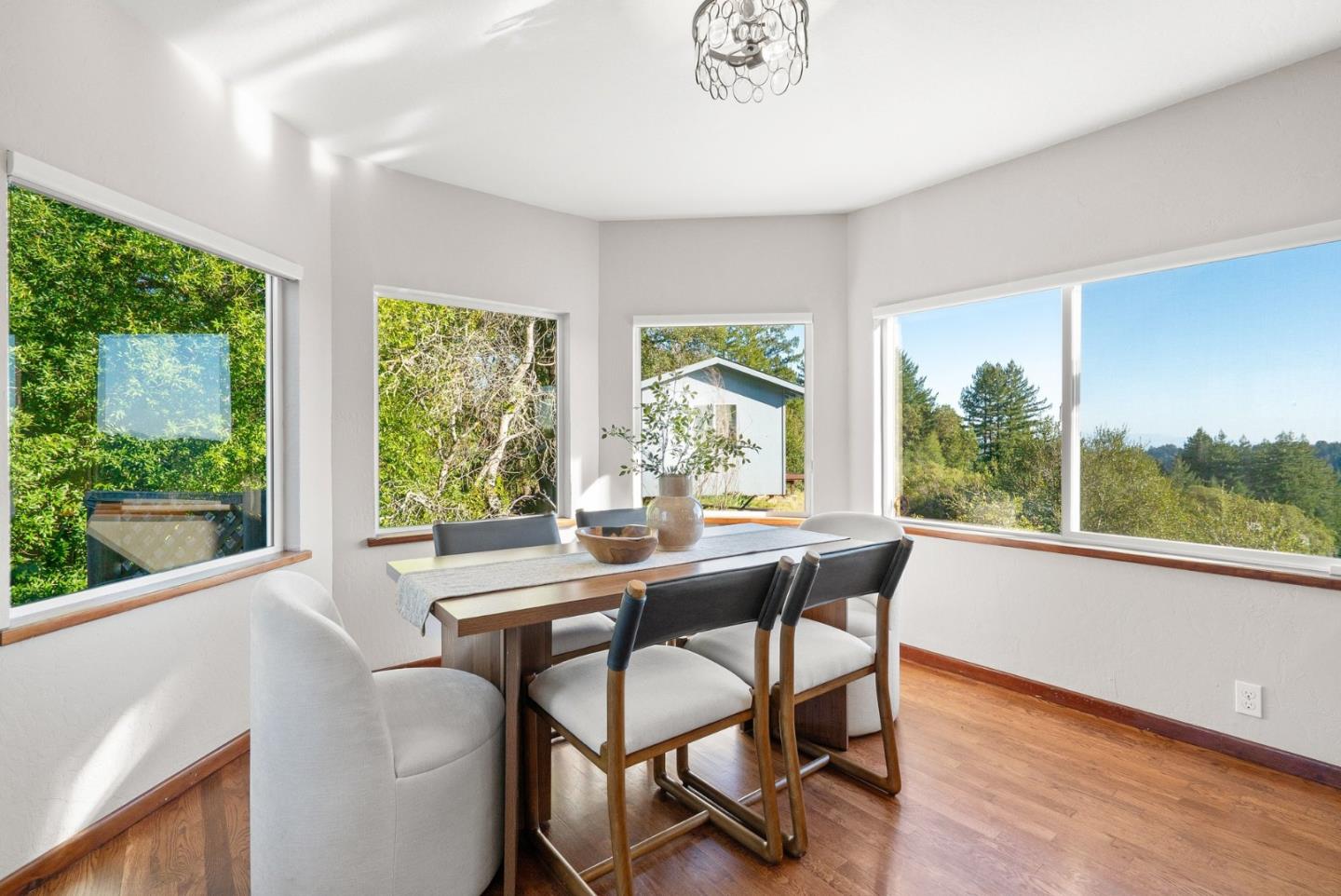 555 Bohnen Road Soquel, CA 95073 - Photo 9 of 43