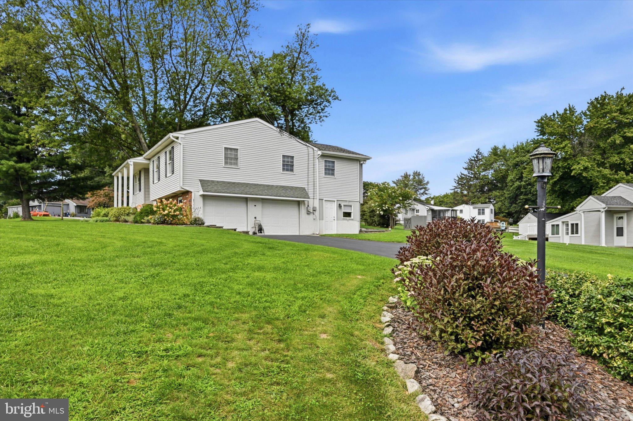 23 Andover Road Glenmoore, PA 19343 - Photo 3 of 15 Gallery Image 3