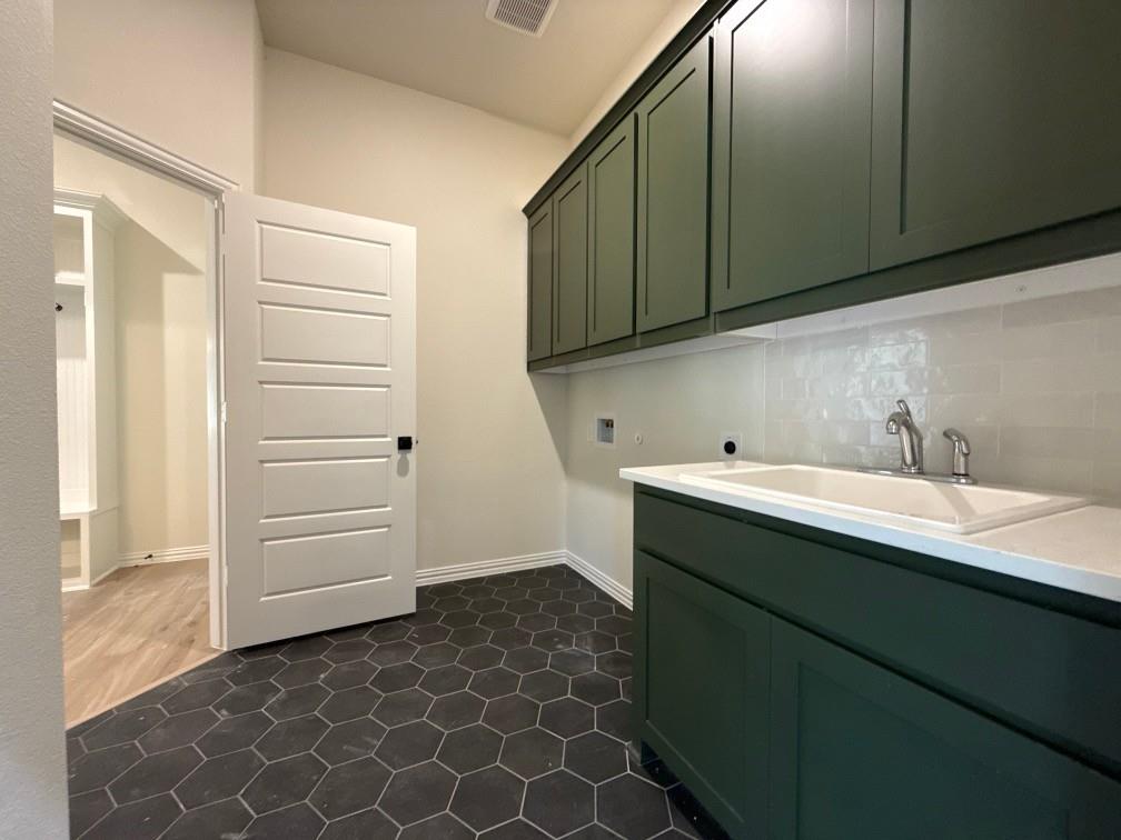 128 Oak Grv Way Springtown, TX 76082 - Photo 18 of 26