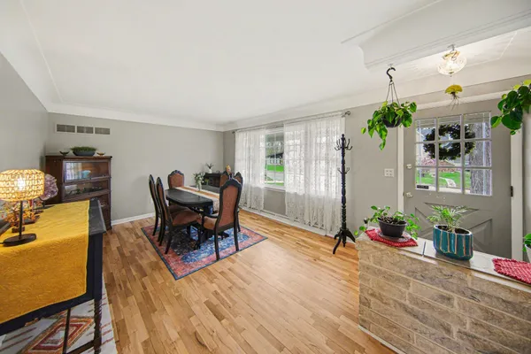 $260,000 | 411 Park Road, Jackson, MI 49203