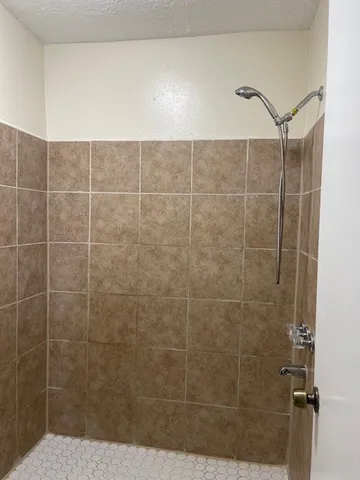 $208,700 | 12019 Kings Grove Drive, Houston, TX 77044