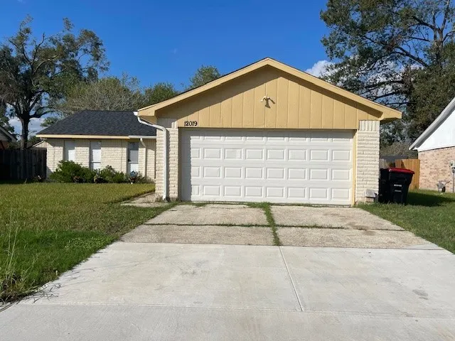 $208,700 | 12019 Kings Grove Drive, Houston, TX 77044