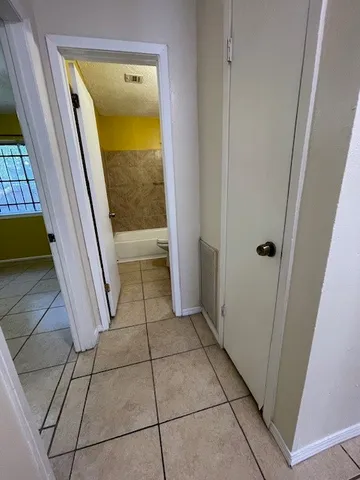 $208,700 | 12019 Kings Grove Drive, Houston, TX 77044