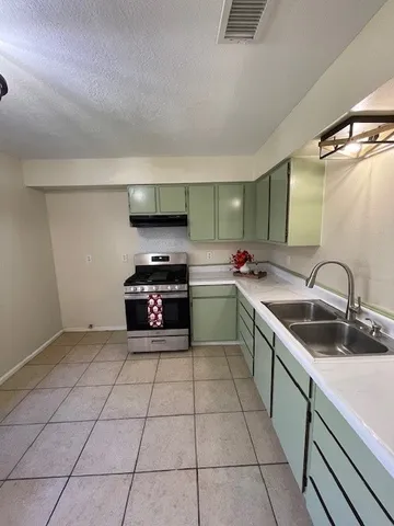 $208,700 | 12019 Kings Grove Drive, Houston, TX 77044