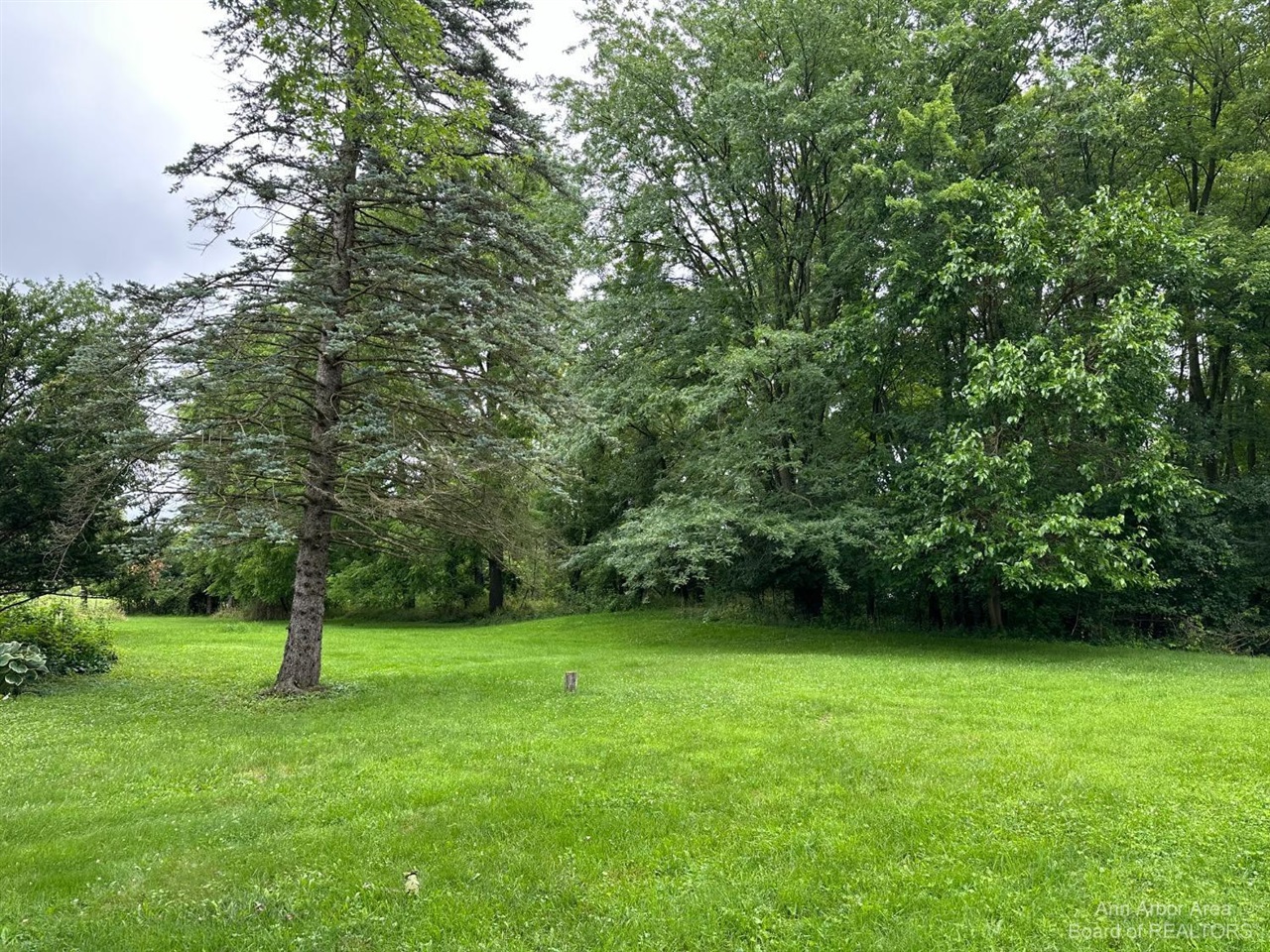 1655 East North Territorial Road Whitmore Lake, MI 48189 - Photo 15 of 16