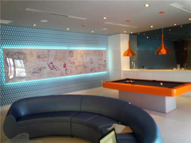 31 Southeast 6th Street, Unit 2007 Miami, FL 33131 - Photo 18 of 22