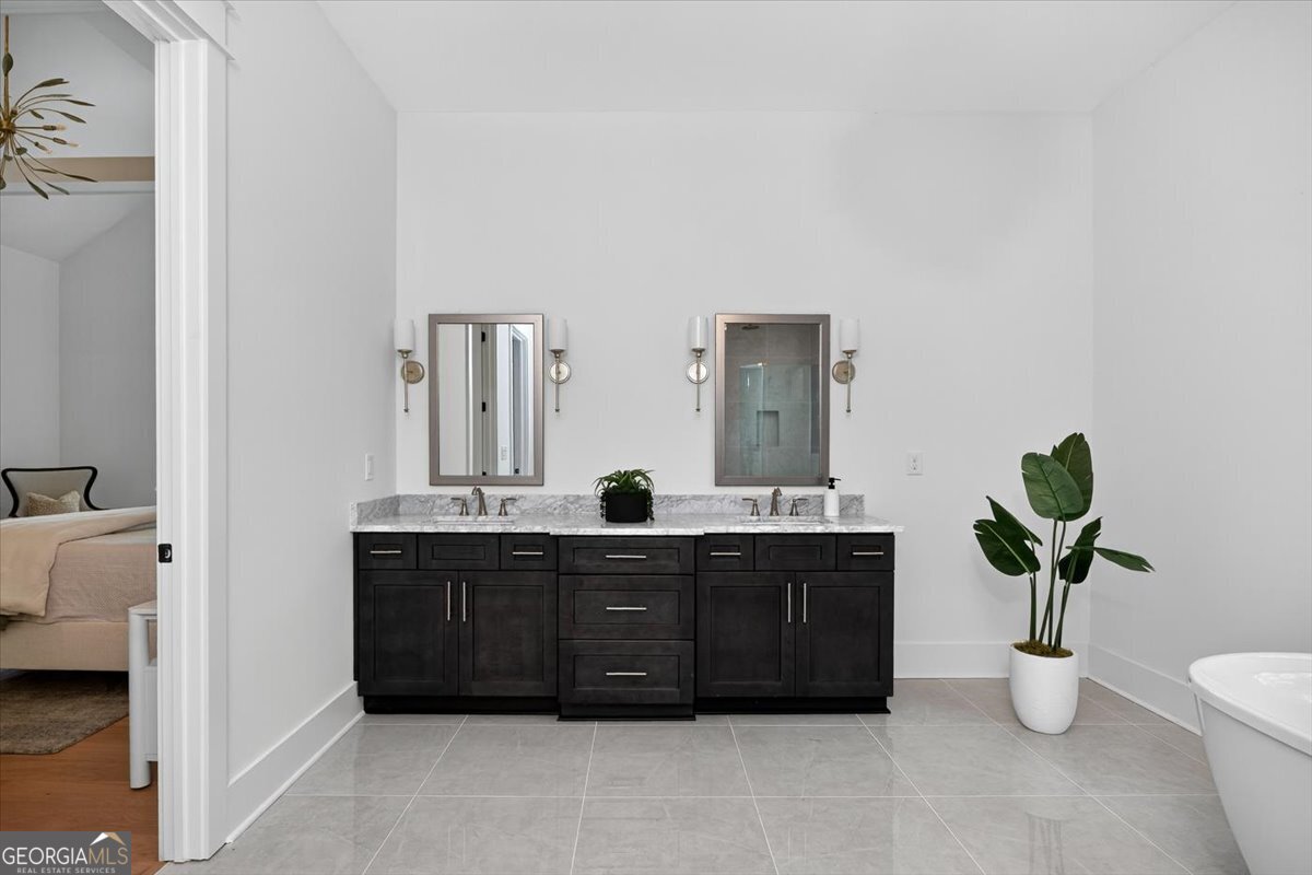 615 Forest Pointe Drive Forsyth, GA 31029 - Photo 19 of 44