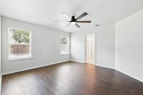 $2,350 | 1530 Woodlake Drive, Waxahachie, TX 75165