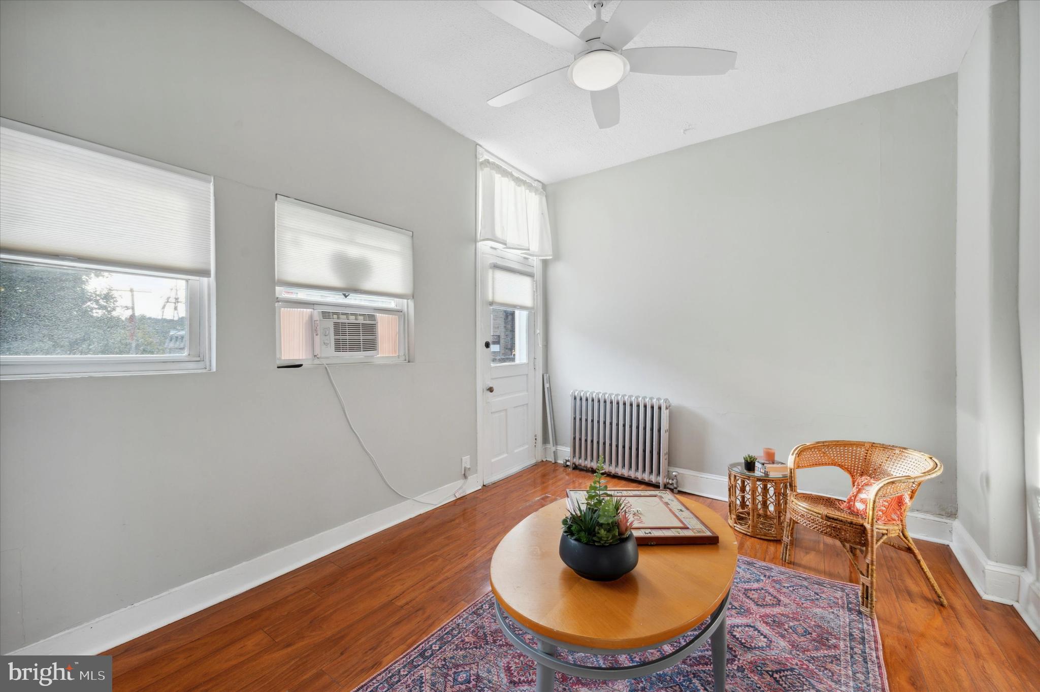 155 Cotton Street Philadelphia, PA 19127 - Photo 3 of 31