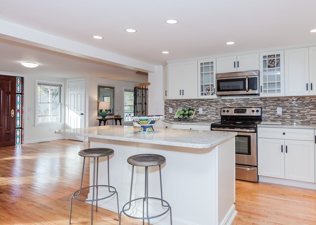 308 Glendale Road Hampden, MA 01036 - Photo 1 of 30 Gallery Image 1