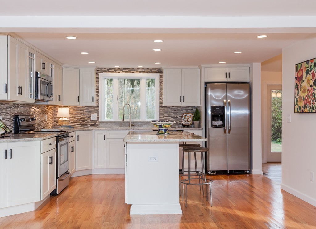 308 Glendale Road Hampden, MA 01036 - Photo 9 of 30 Gallery Image 9