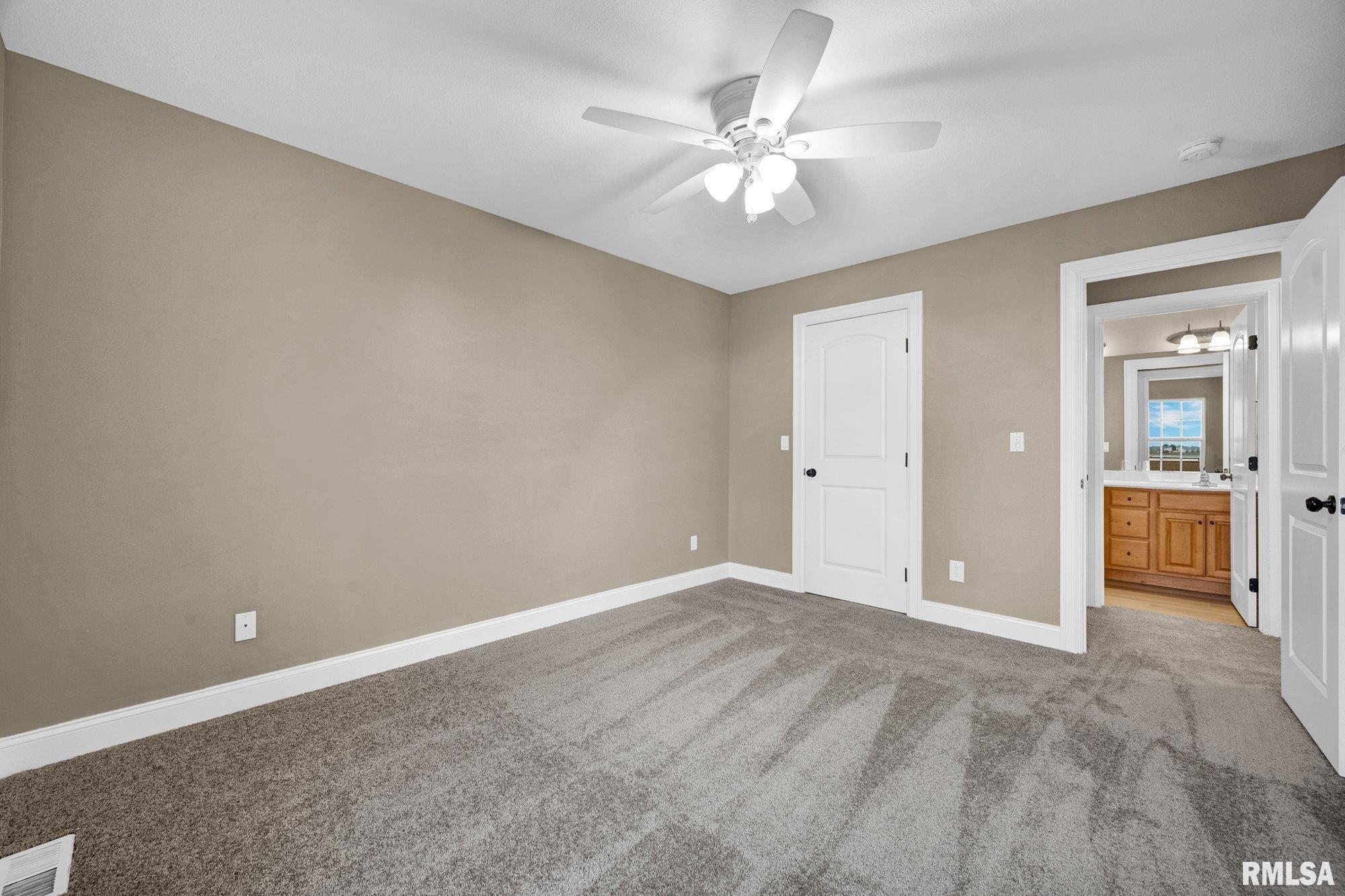 1832 Jadens Way Washington, IL 61571 - Photo 23 of 35