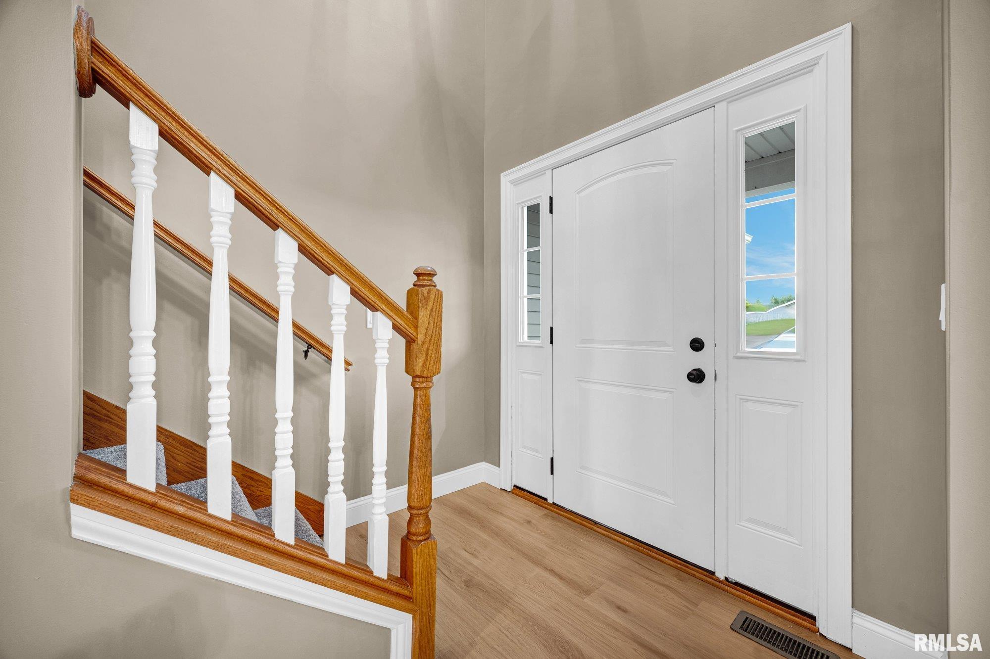 1832 Jadens Way Washington, IL 61571 - Photo 4 of 35