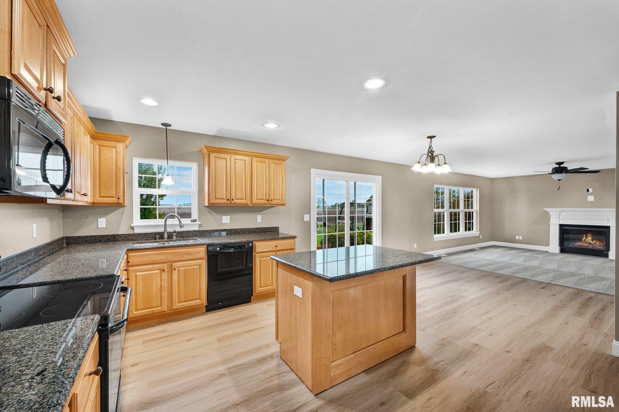 1832 Jadens Way Washington, IL 61571 - Photo 7 of 35