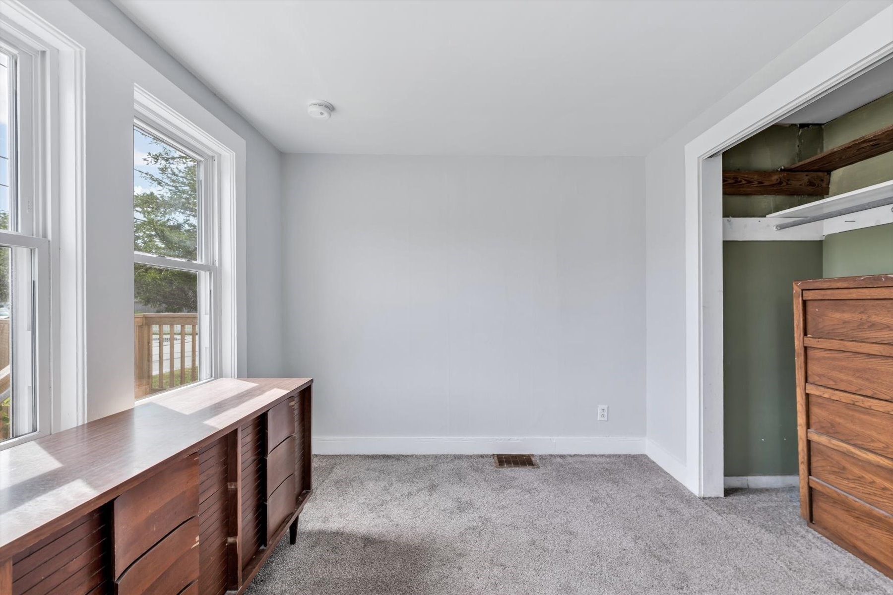 4 Cherry Street Wareham, MA 02571 - Photo 10 of 42 Gallery Image 10