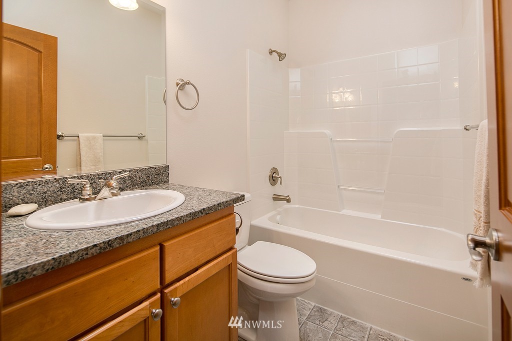 15529 42nd Drive Southeast Bothell, WA 98012 - Photo 13 of 18 Gallery Image 13