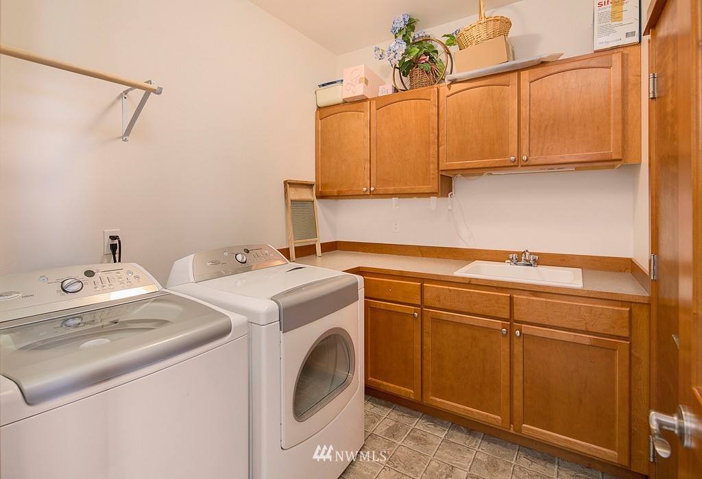 15529 42nd Drive Southeast Bothell, WA 98012 - Photo 15 of 18 Gallery Image 15