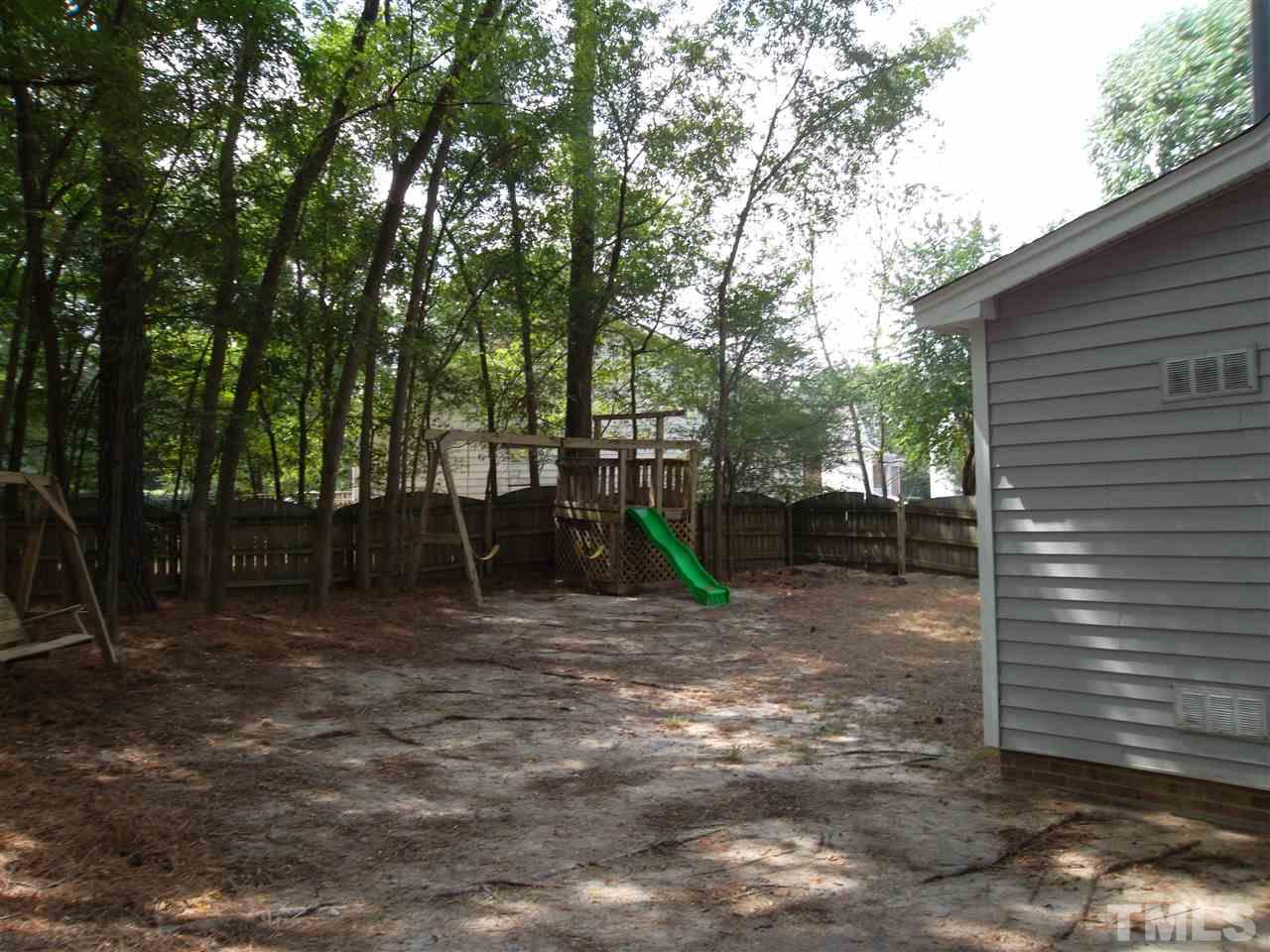 2608 Denbigh Court Raleigh, NC 27604 - Photo 14 of 17