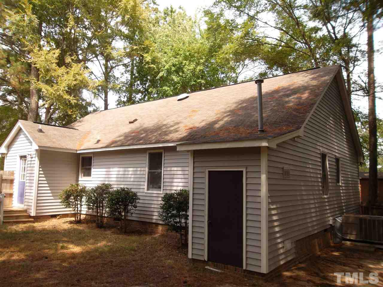 2608 Denbigh Court Raleigh, NC 27604 - Photo 15 of 17
