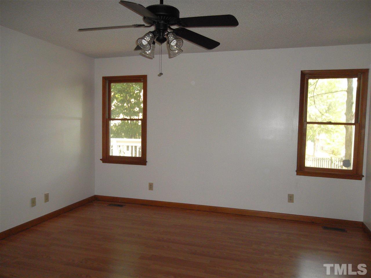2608 Denbigh Court Raleigh, NC 27604 - Photo 9 of 17