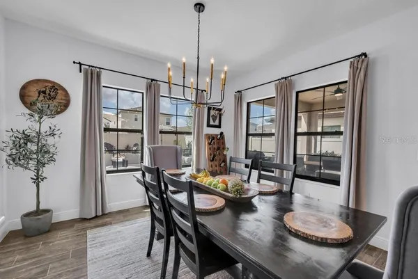 $685,000 | 14613 Red Castle Avenue, Lithia, FL 33547