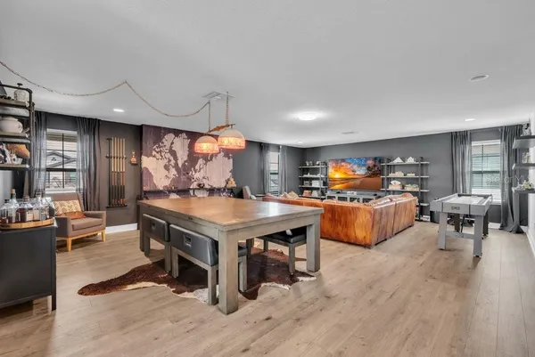 $685,000 | 14613 Red Castle Avenue, Lithia, FL 33547