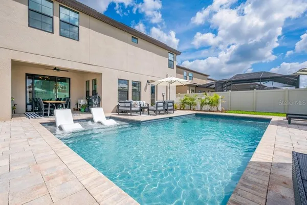 $685,000 | 14613 Red Castle Avenue, Lithia, FL 33547