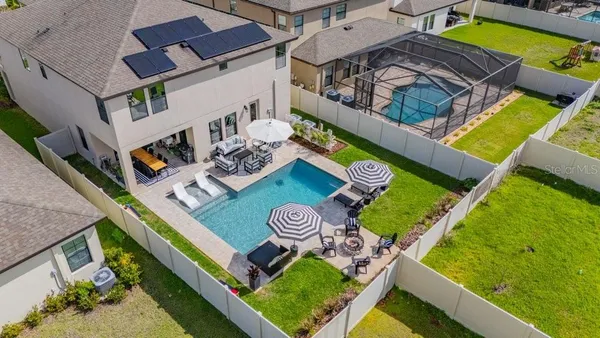 $685,000 | 14613 Red Castle Avenue, Lithia, FL 33547